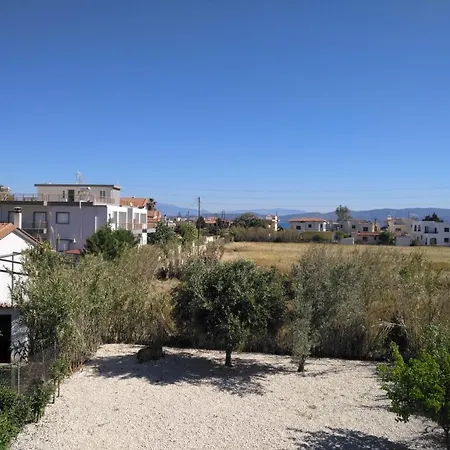 Дом отдыха Family In Lechaio, Korinthia - Close To Ancient Corinth Лехаио